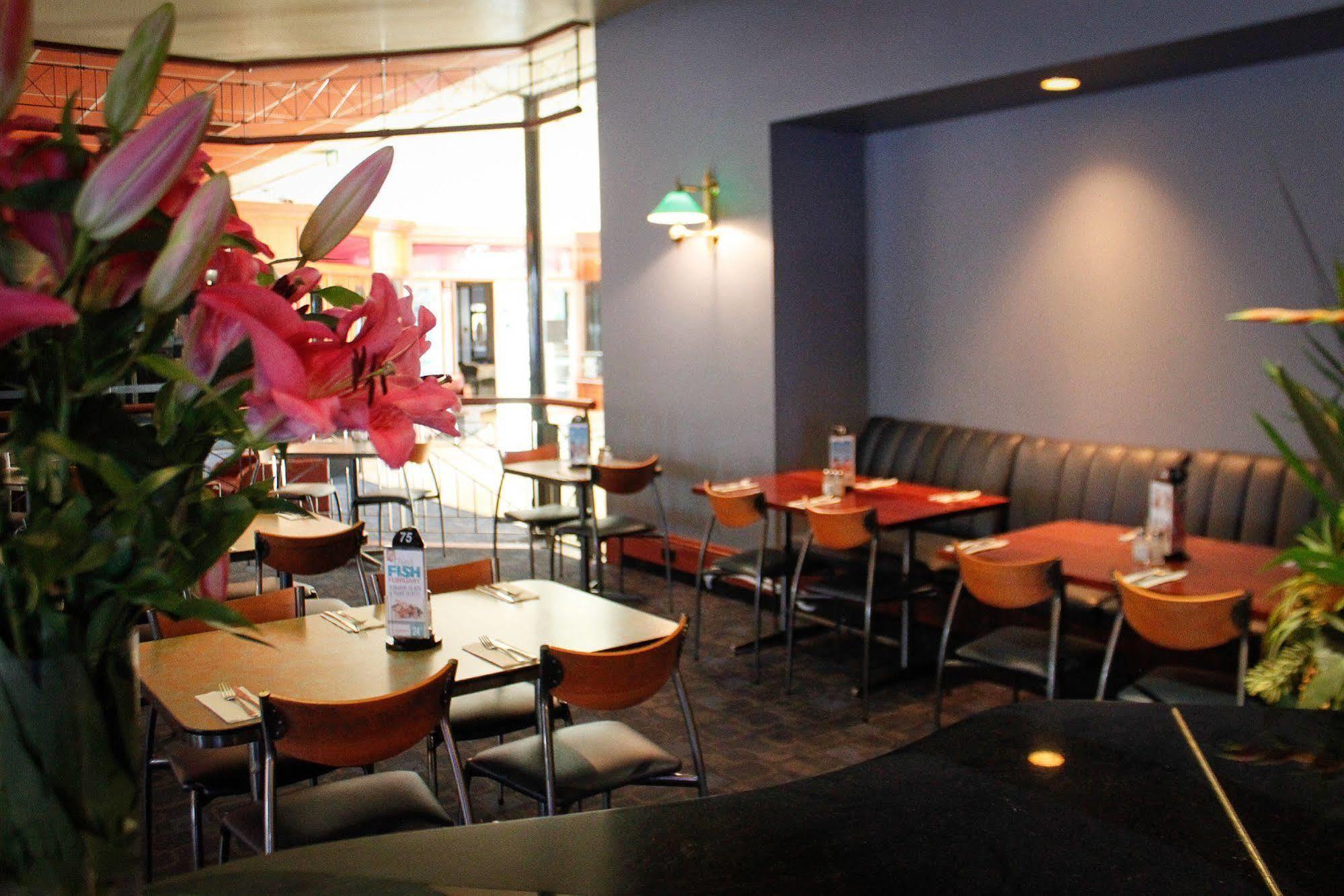 Nightcap At Matthew Flinders Hotel Chadstone Luaran gambar